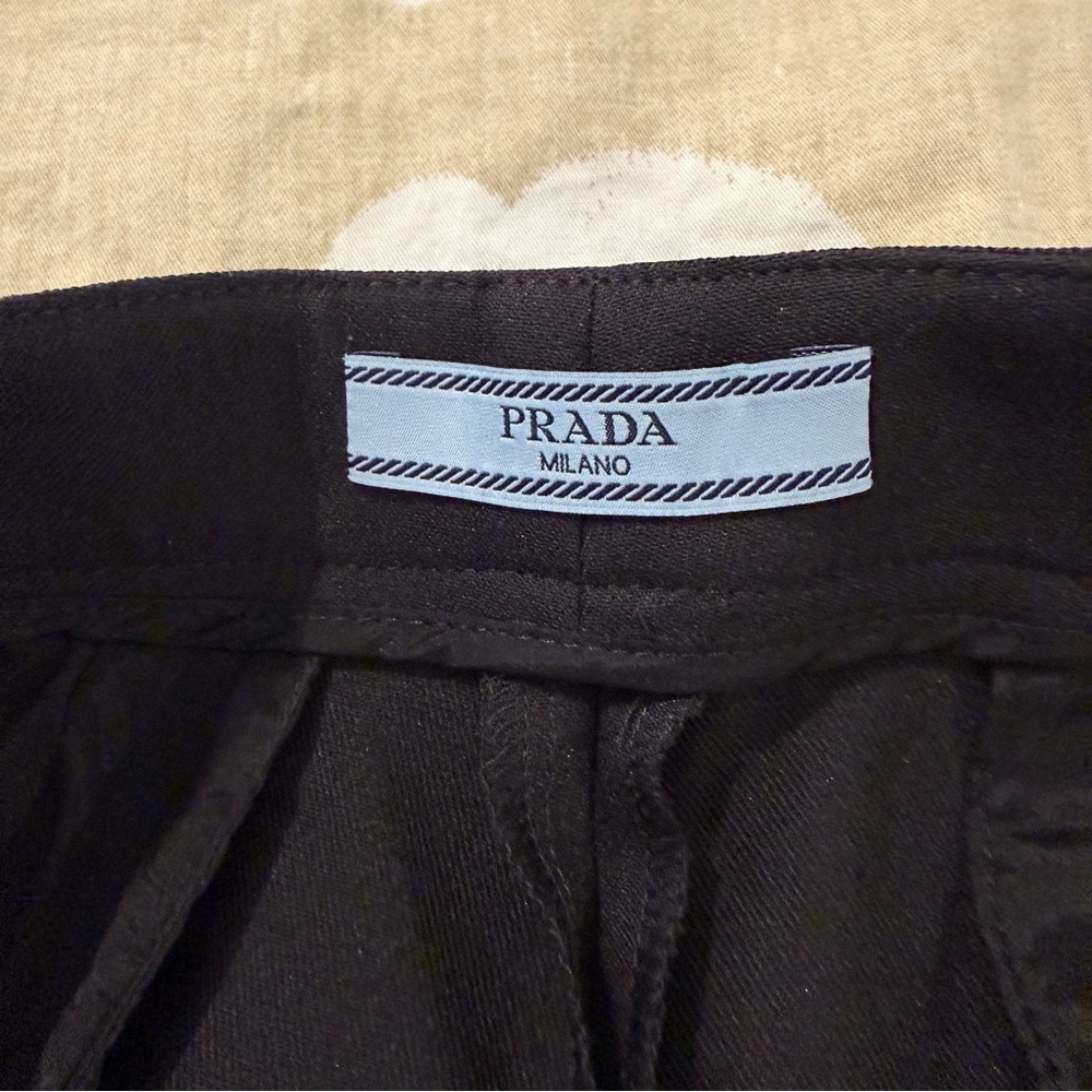 Prada Black Tailored Trousers Slim Leg Italy 44
US size 8 - Picture 3 of 13